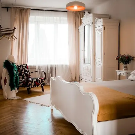 Apartamento Kiki Family Apartment By Prague Castle *