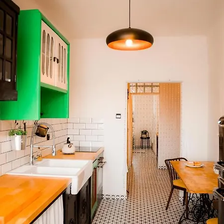 Kiki & Luky Family By Castle Appartement